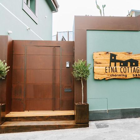 Etna Cottage Charming Rooms ニコロージ エクステリア 写真